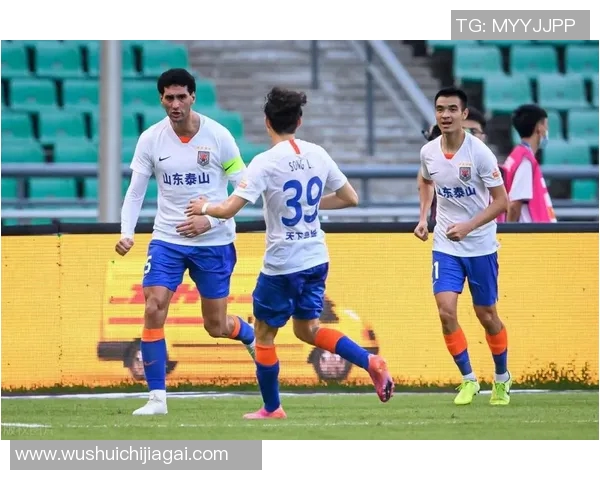 神童足球明星盘点年轻才俊如何在绿茵场上崭露头角