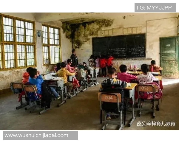 重庆篮球队的蜕变之路：从默默无闻到赛场辉煌的成长历程